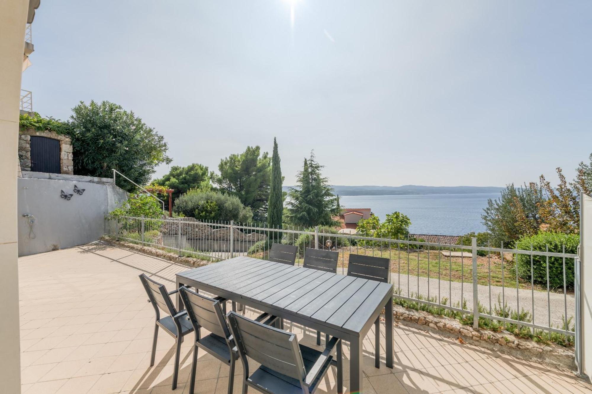 Apartments With Pool Vrdoljak Omiš Szoba fotó