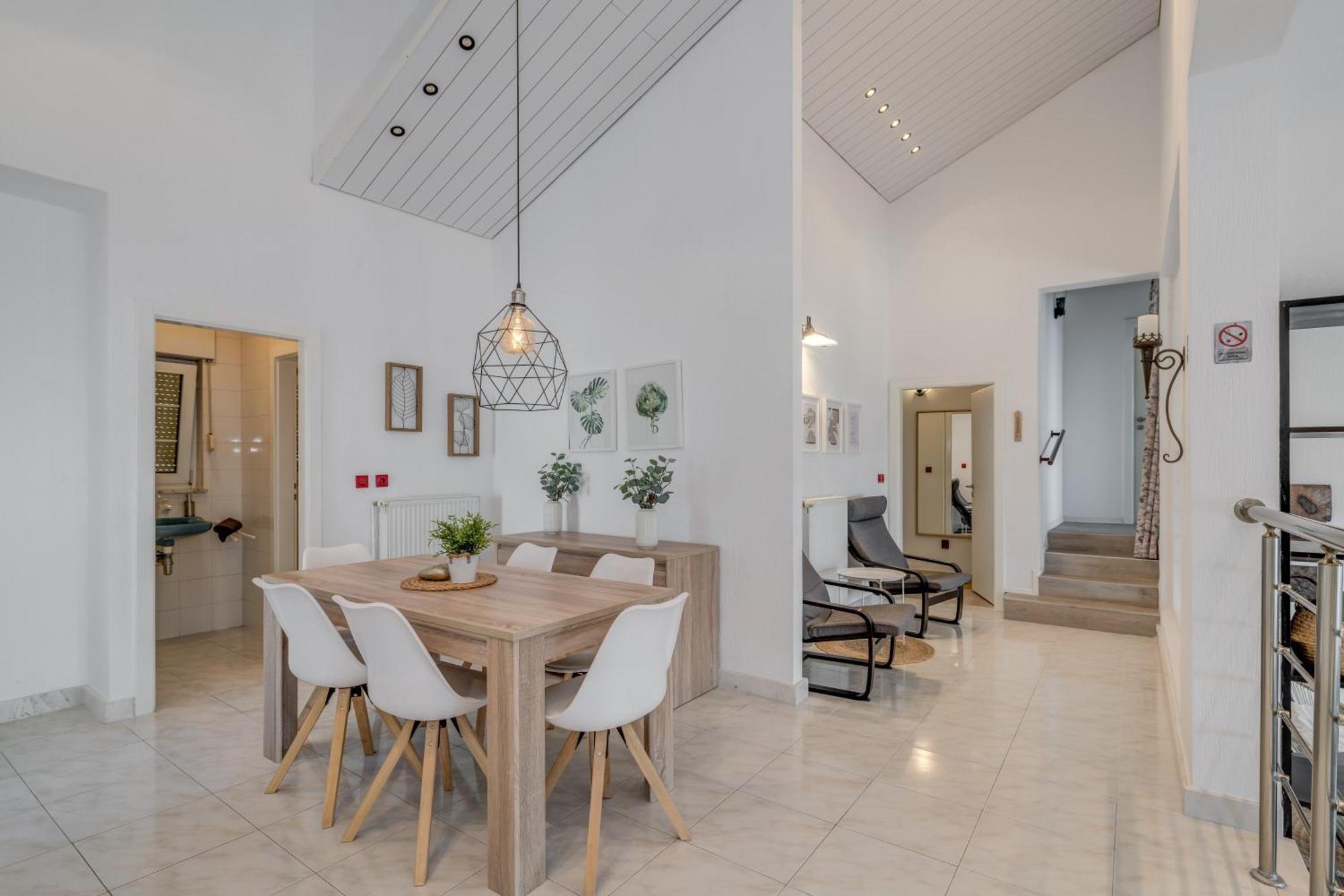 Apartments With Pool Vrdoljak Omiš Szoba fotó