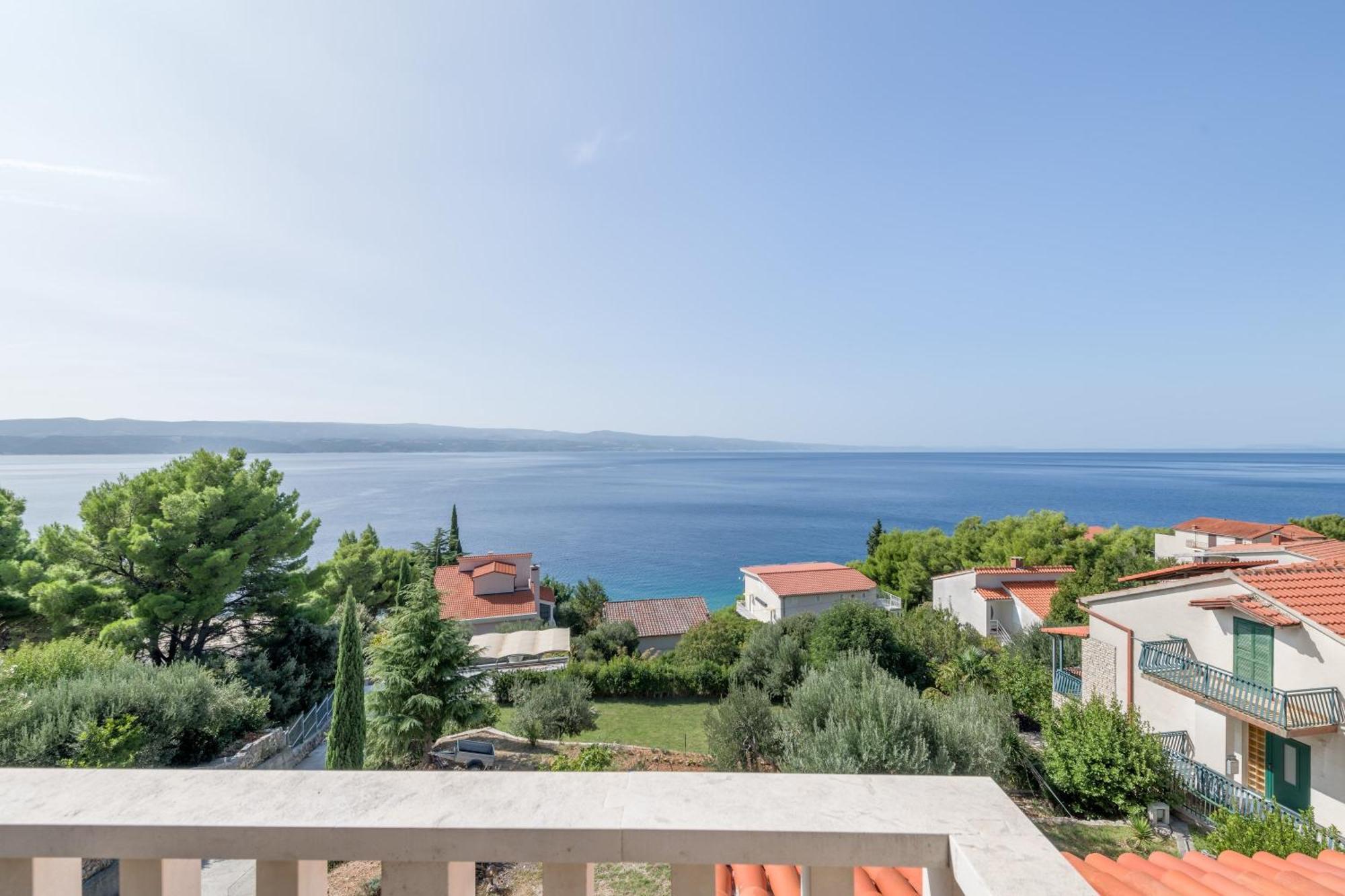 Apartments With Pool Vrdoljak Omiš Szoba fotó